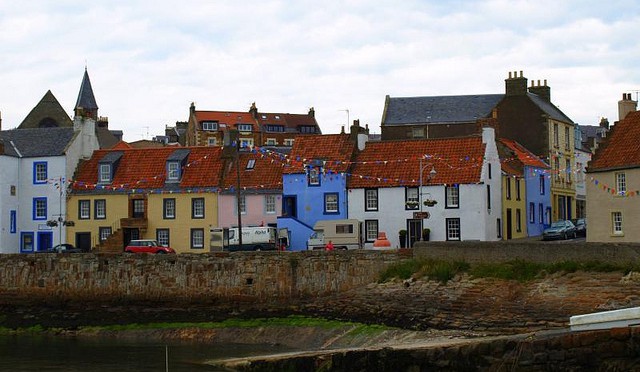 houses on the Fife waterfront